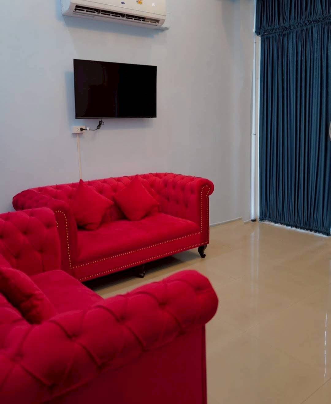 ภาพสถานที่ทำงาน White Modeling 6